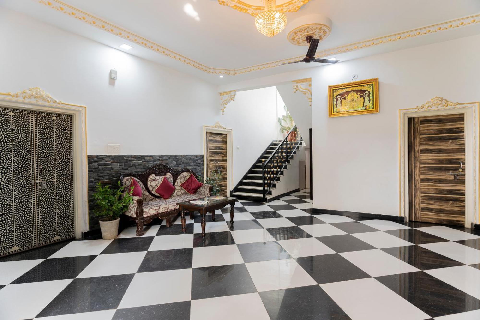 Emperor Palace A Heritage Villa Udaipur Exterior photo